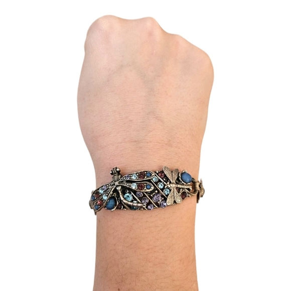 La Contessa by Mary DeMarco Dragonfly & Flower Rhinestone Vintage Bracelet - Picture 12 of 12